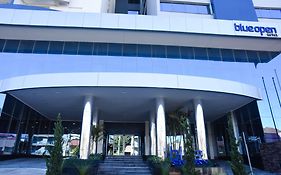 Blue Open Hotel